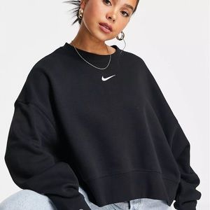 Nike Black Crewneck Sweatshirt